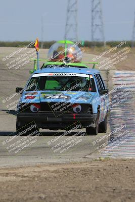 media/Oct-01-2023-24 Hours of Lemons (Sun) [[82277b781d]]/1045am (Outside Grapevine)/